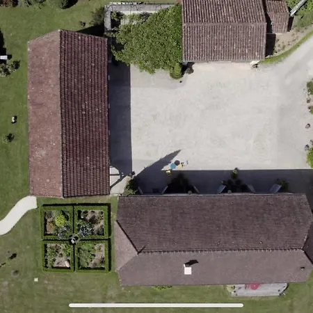 Le Clos Des Buis Gite De Charme Pour 4 Voyageurs Apartament *